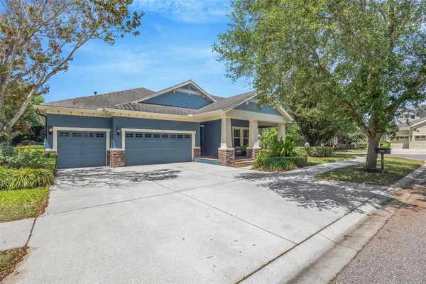 $729,000 | 5201 Sparrowglen Place, Lithia, FL 33547
