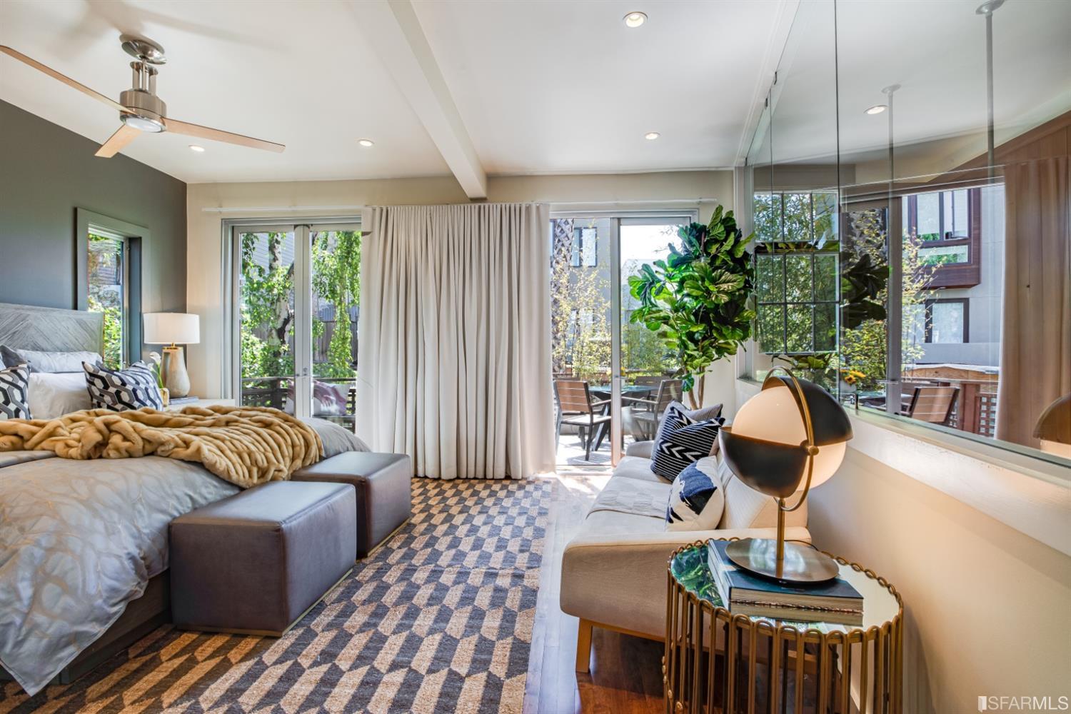 275 Shipley San Francisco, CA 94103 - Photo 51 of 95 a living room with furniture and a large window