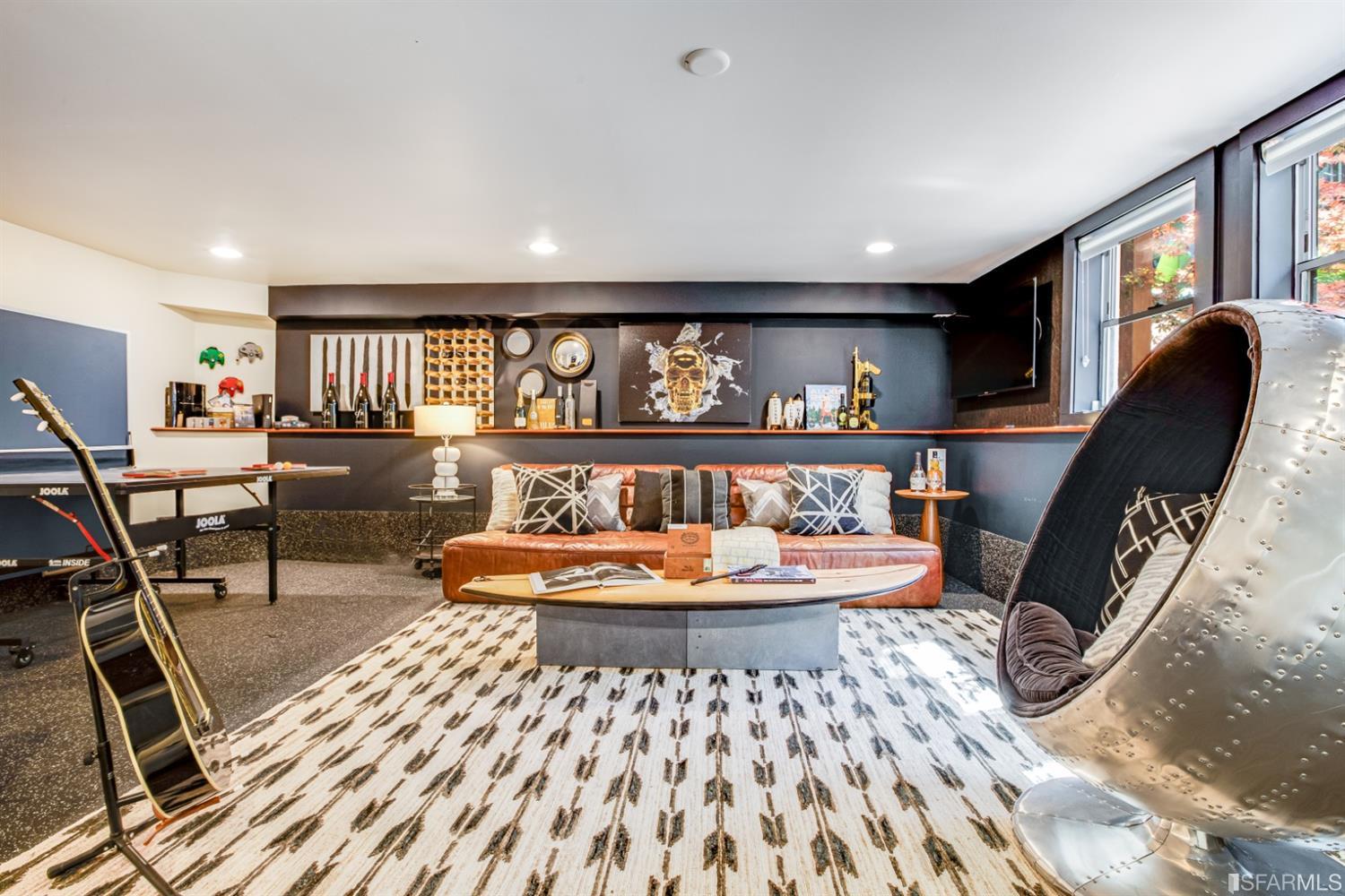 275 Shipley San Francisco, CA 94103 - Photo 68 of 95 a room with furniture and a wooden floor