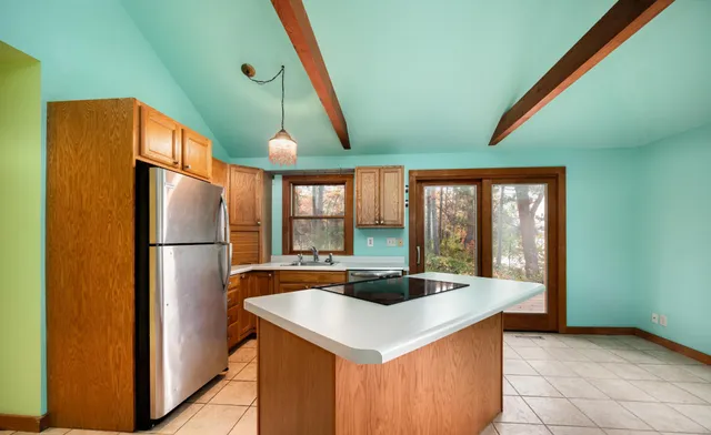 $1,995 | 10085 Scandia Trail North, Forest Lake, MN 55025