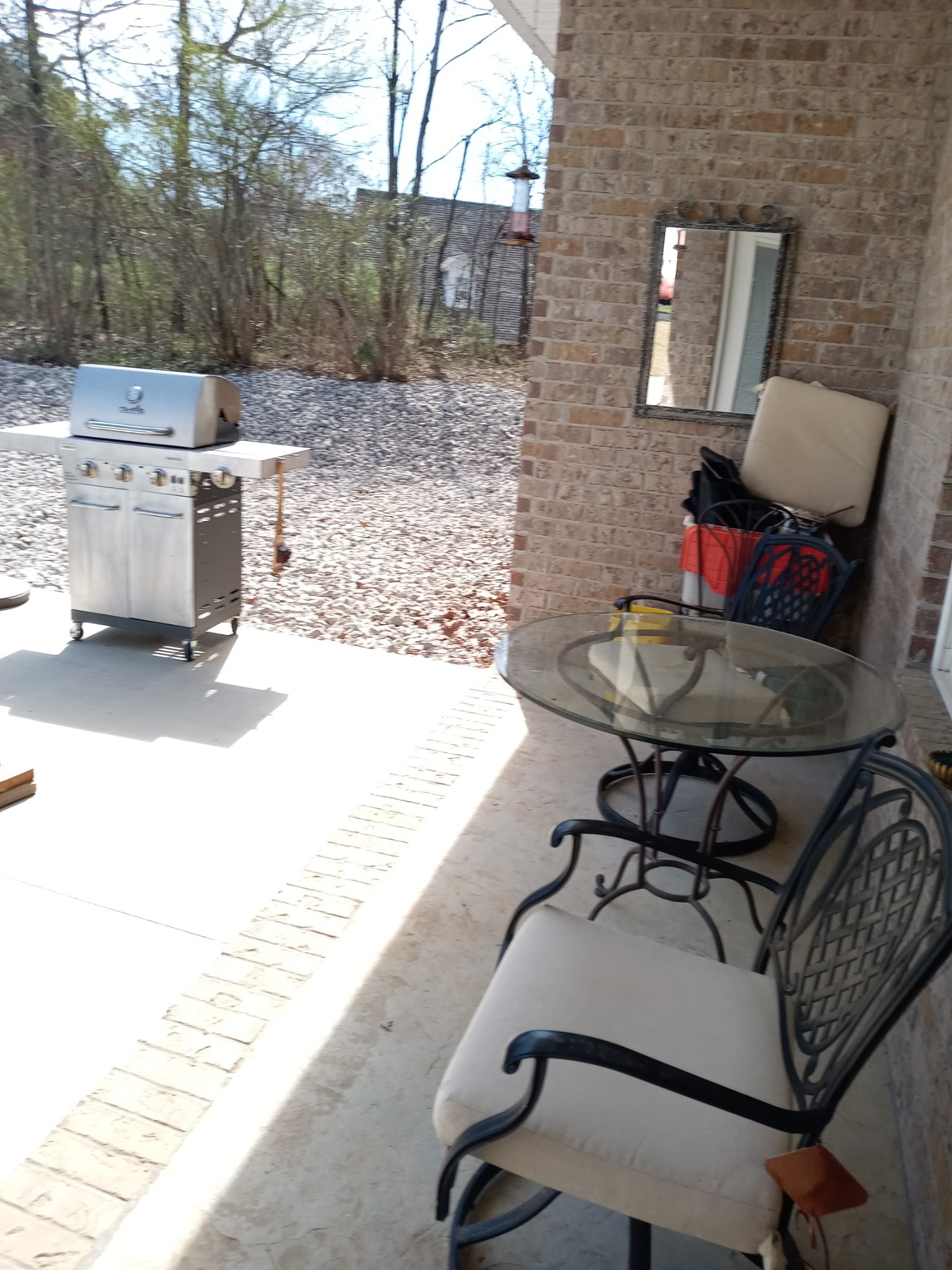 652 Timber Ridge Drive Lexington, TN 38351 - Photo 14 of 28 a backyard of a house with table and chairs