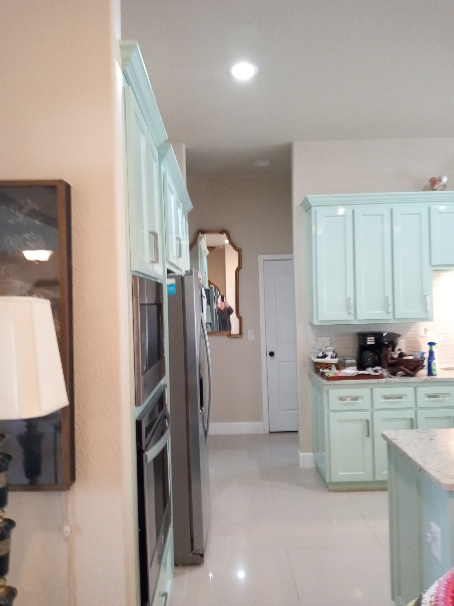 652 Timber Ridge Drive Lexington, TN 38351 - Photo 17 of 28 a kitchen with stainless steel appliances granite countertop a refrigerator and a sink