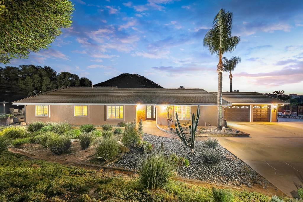 15420 Sierra Grande Road Valley Center, CA 92082 - Photo 2 of 40