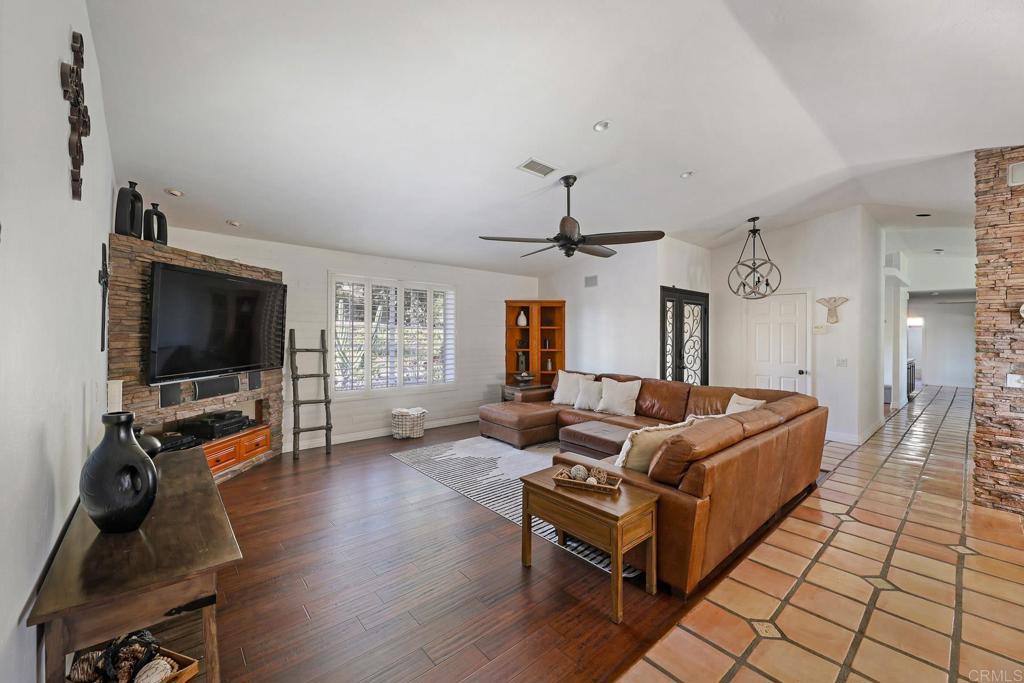 15420 Sierra Grande Road Valley Center, CA 92082 - Photo 8 of 40