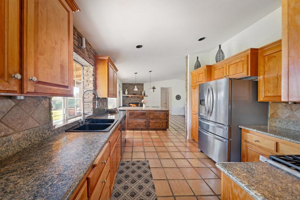 15420 Sierra Grande Road Valley Center, CA 92082 - Photo 10 of 40