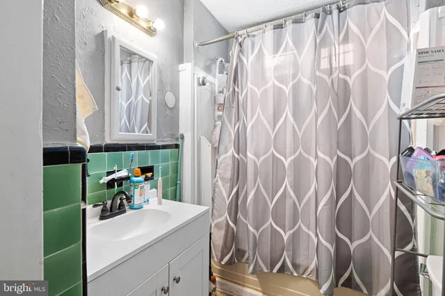 $300,000 | 5201 Euclid Street, Philadelphia, PA 19131