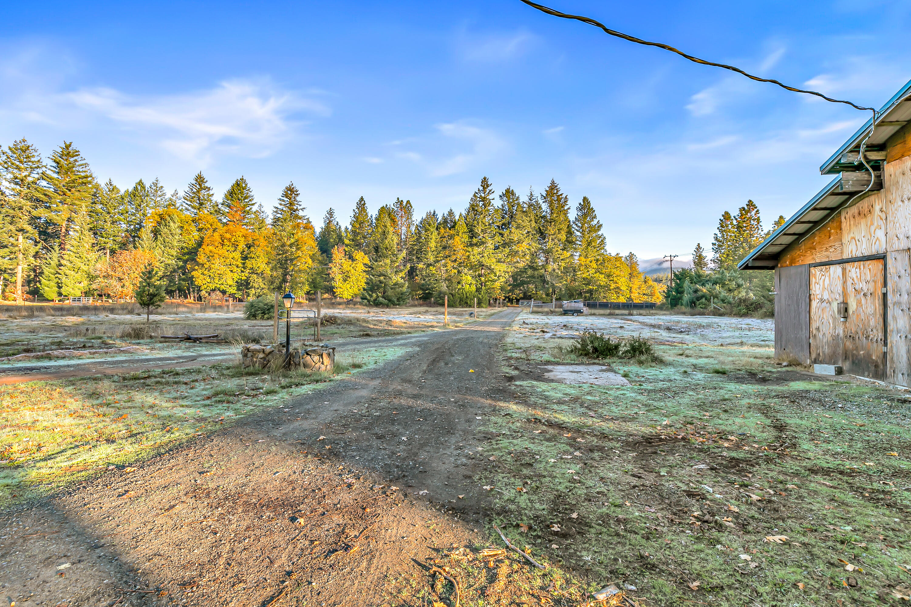 570 Garner Road Cave Junction, OR 97523 - Photo 44 of 50 9R9A4283