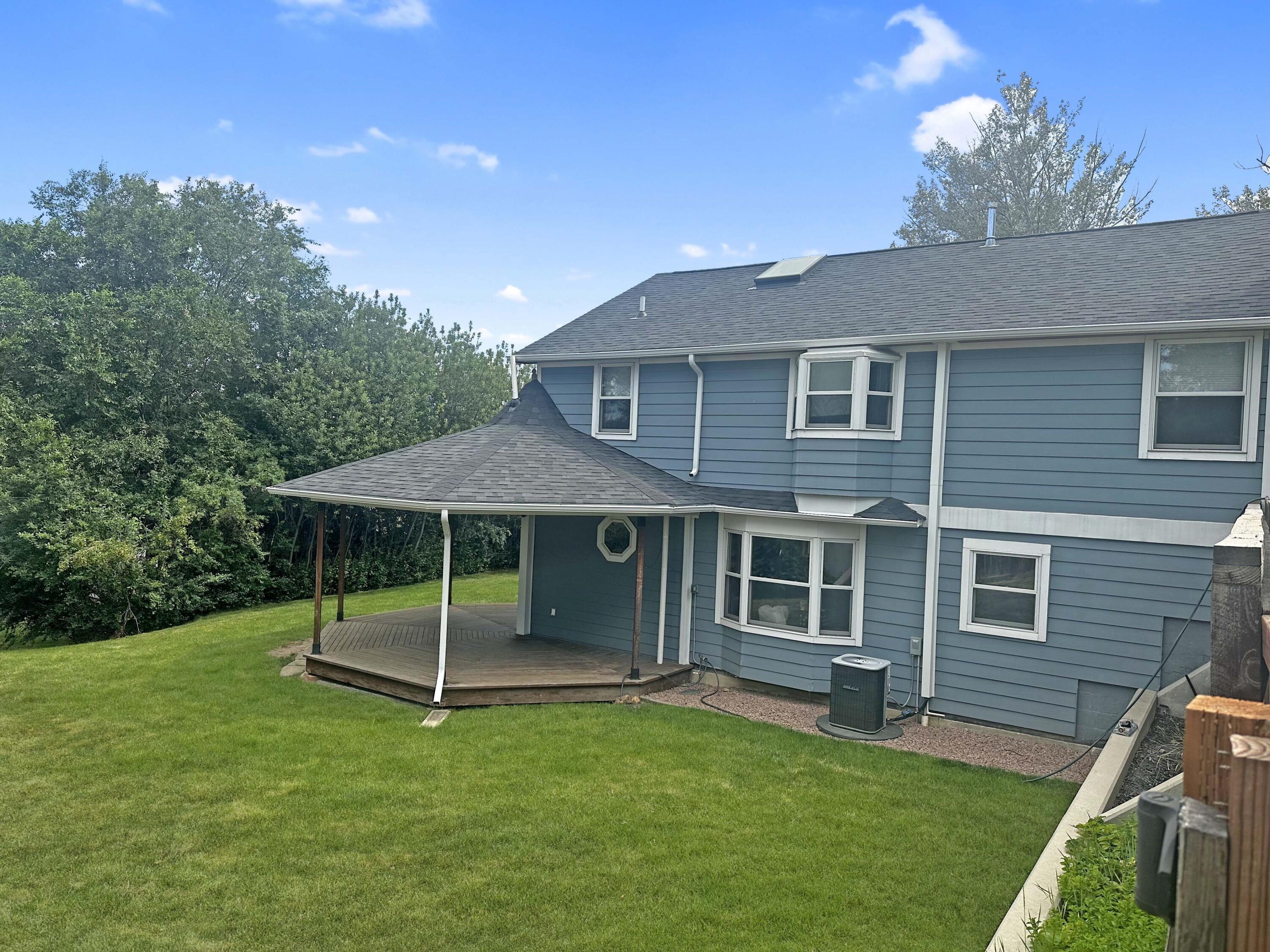 959 South Main Street Sheridan, WY 82801 - Photo 2 of 39 02