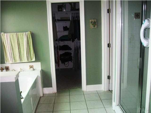 2060 Stallion Road Cantonment, FL 32533 - Photo 19 of 24 AS YOU LOOK INTO THE MASTER BATH, YOU CAN SEE THE LARGE WALK IN CLOSET