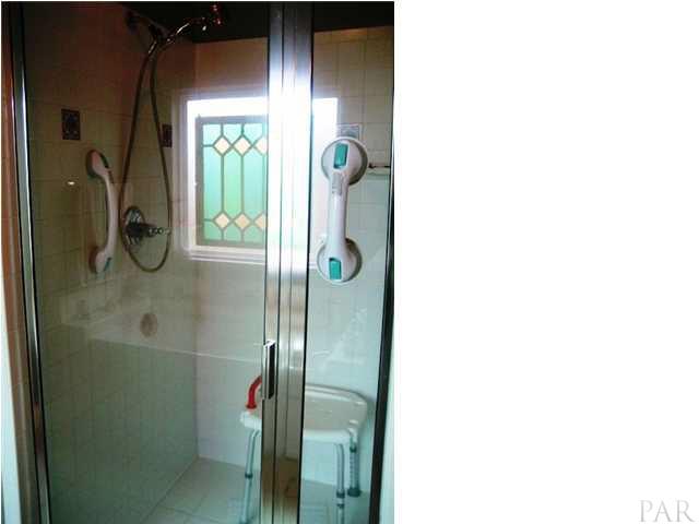 2060 Stallion Road Cantonment, FL 32533 - Photo 21 of 24 SEPARATE SHOWER IN MASTER BATH.