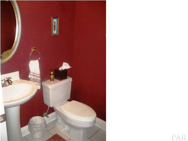 2060 Stallion Road Cantonment, FL 32533 - Photo 7 of 24 1/2 BATH THAT SERVICES THE OFFICE/GUEST ROOM