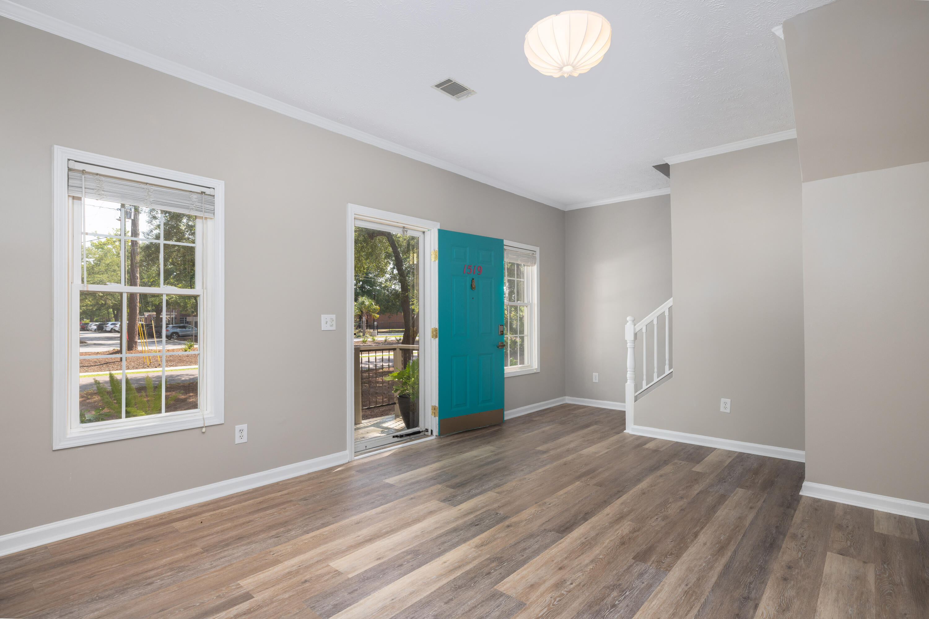 1519 Rifle Range Road Mount Pleasant, SC 29464 - Photo 8 of 42 Entry Foyer/Living Room