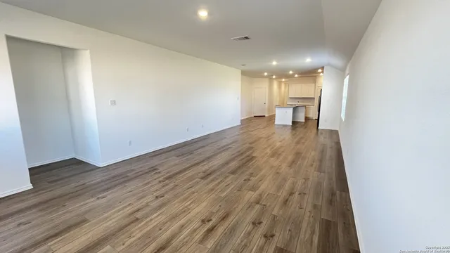 $2,100 | 612 Waterway Avenue, Hutto, TX 78634