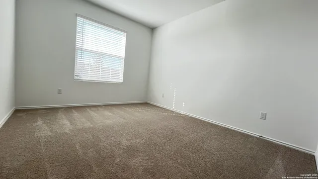 $2,100 | 612 Waterway Avenue, Hutto, TX 78634