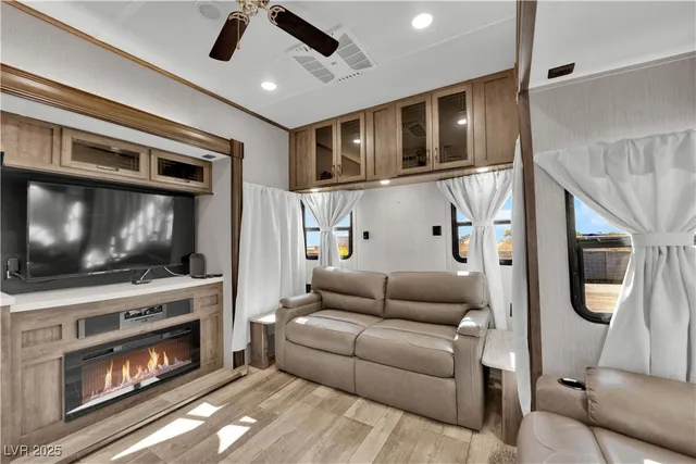 $149,999 | 821 Robin Way, Boulder City, NV 89005