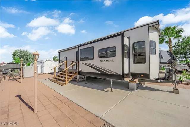 $149,999 | 821 Robin Way, Boulder City, NV 89005