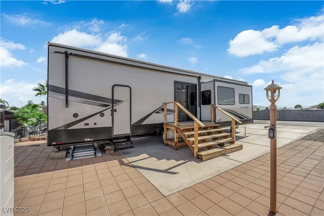 $149,999 | 821 Robin Way, Boulder City, NV 89005