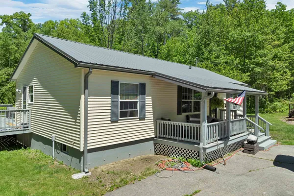 $499,000 | 7 Overlook Drive, Center Harbor, NH 03226