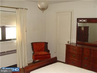 329 Wiltshire Road Upper Darby, PA 19082 - Photo 9 of 12 Bedroom - Main