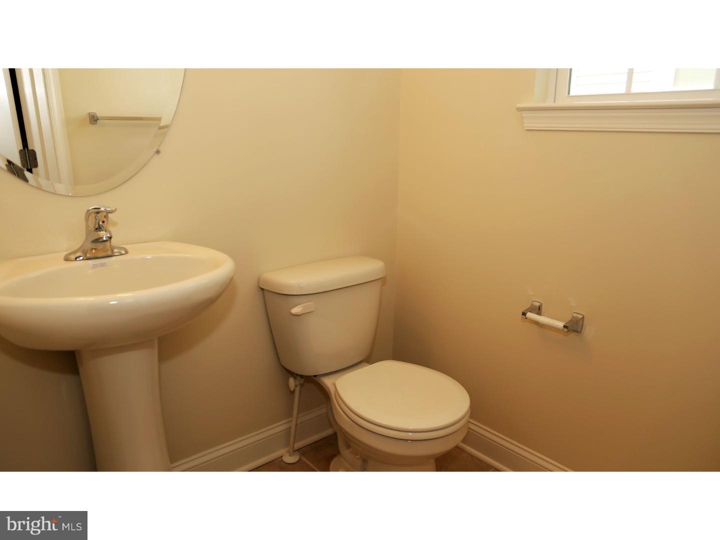 39 North Maple Avenue Maple Shade, NJ 08052 - Photo 13 of 24 Gallery Image 13