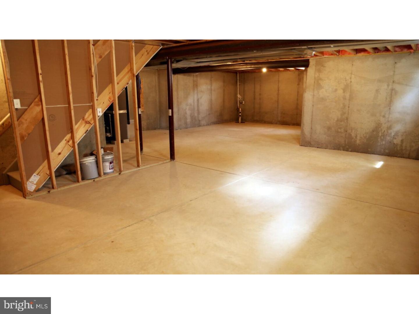 39 North Maple Avenue Maple Shade, NJ 08052 - Photo 23 of 24 Gallery Image 23
