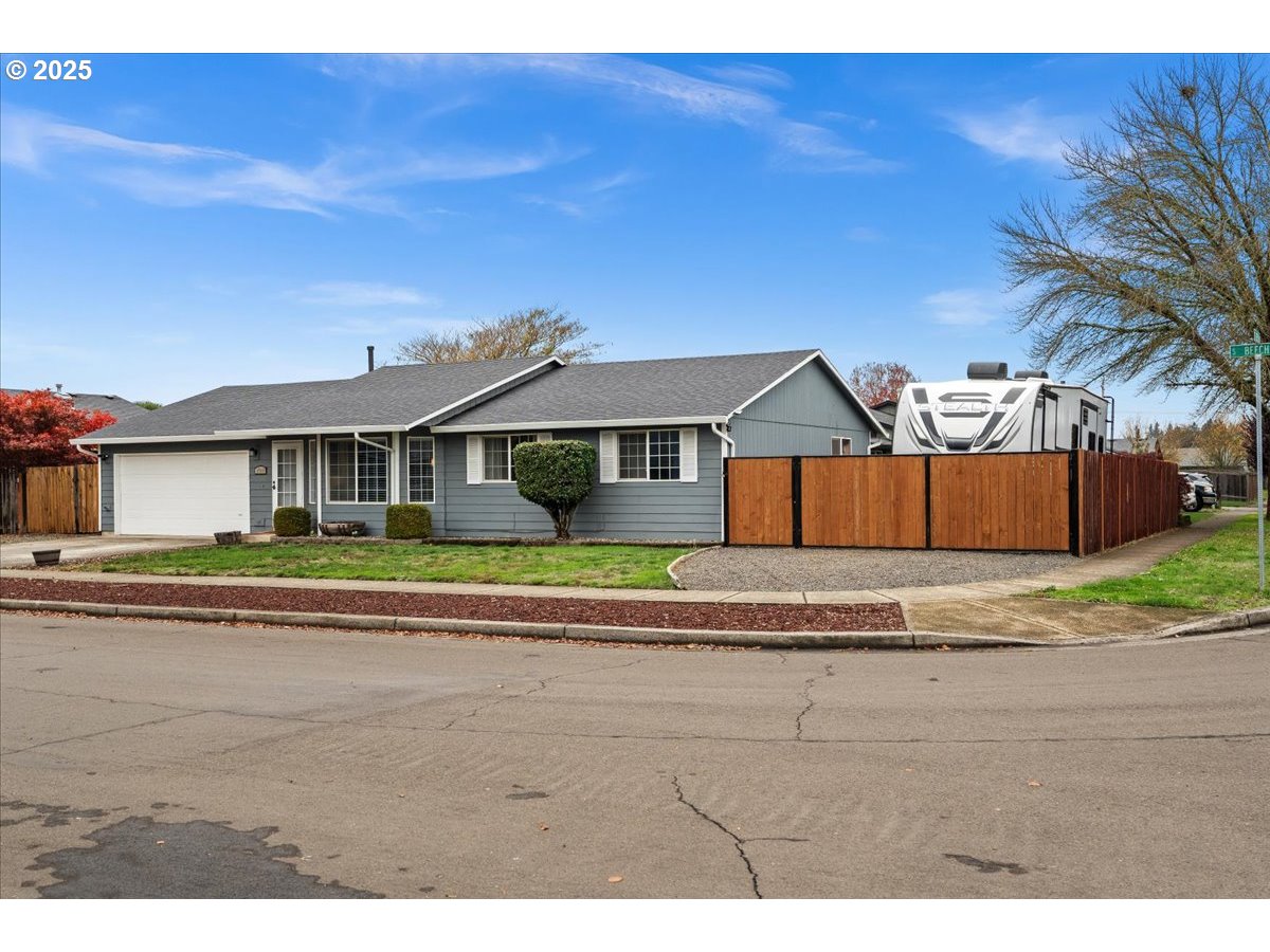 2788 South Beech Street Cornelius, OR 97113 - Photo 4 of 40 a view of front of house with a yard
