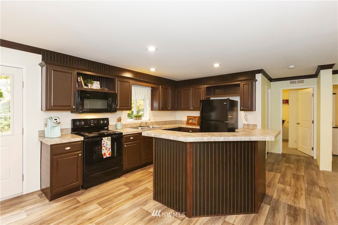 4431 Feigley Road West Port Orchard, WA 98367 - Photo 3 of 25 Gallery Image 3