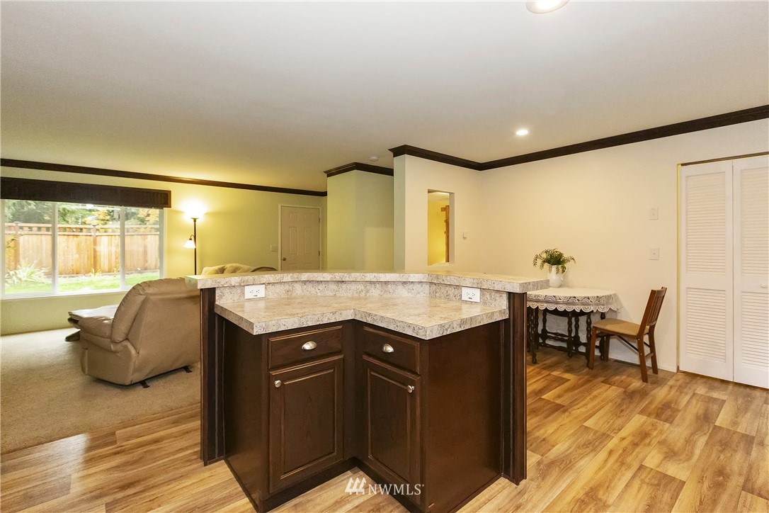 4431 Feigley Road West Port Orchard, WA 98367 - Photo 6 of 25 Gallery Image 6