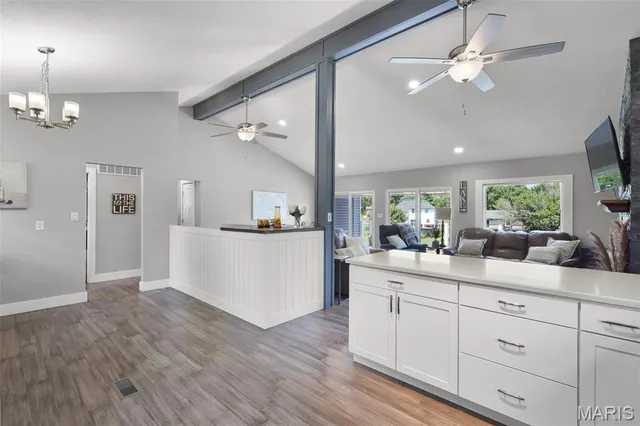 $485,000 | 1366 Biscay Drive, Edwardsville, IL 62025