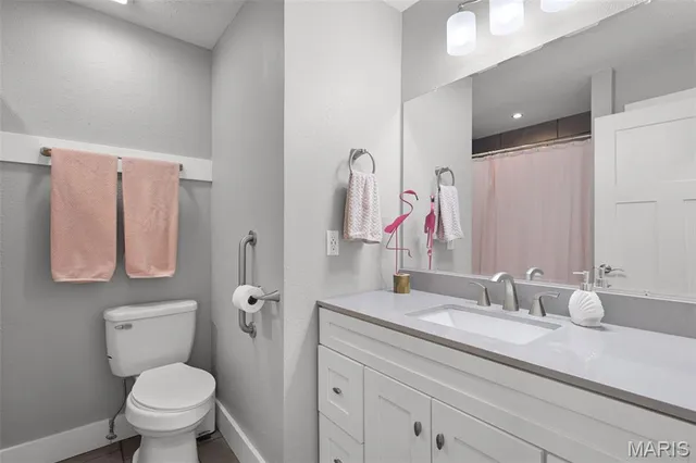 $485,000 | 1366 Biscay Drive, Edwardsville, IL 62025