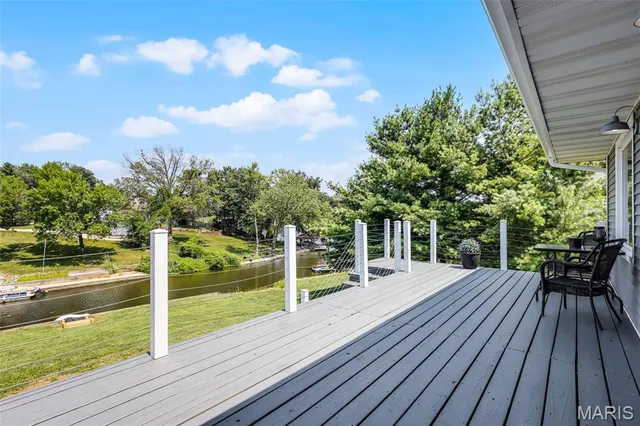 $485,000 | 1366 Biscay Drive, Edwardsville, IL 62025