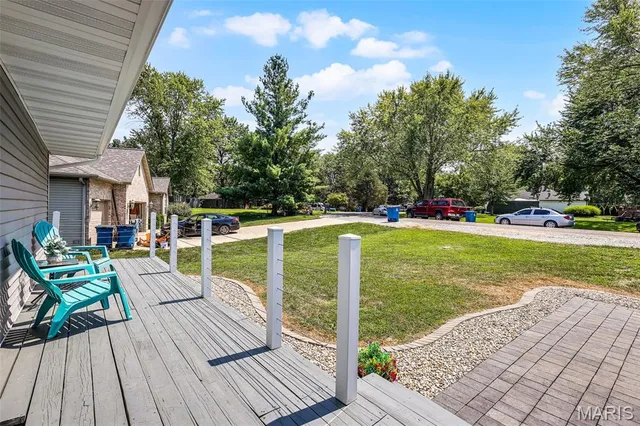 $485,000 | 1366 Biscay Drive, Edwardsville, IL 62025