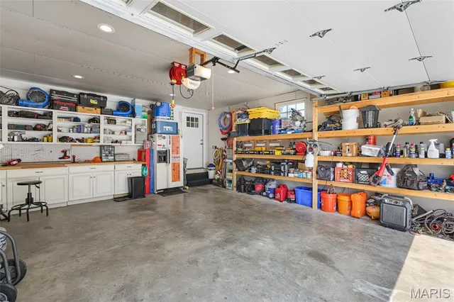 $485,000 | 1366 Biscay Drive, Edwardsville, IL 62025