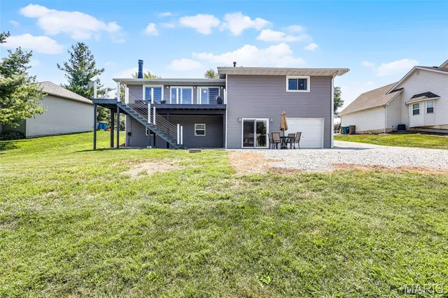 $485,000 | 1366 Biscay Drive, Edwardsville, IL 62025