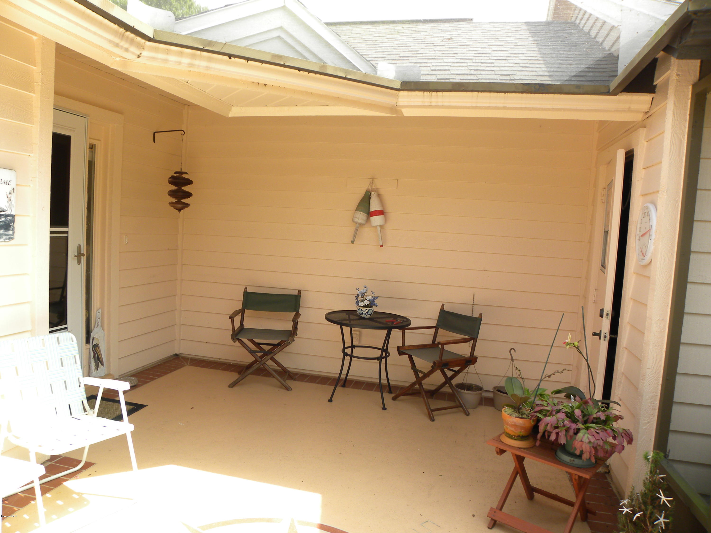 855 Ridge Lake Drive Melbourne, FL 32940 - Photo 3 of 25 DSCN7407.JPG