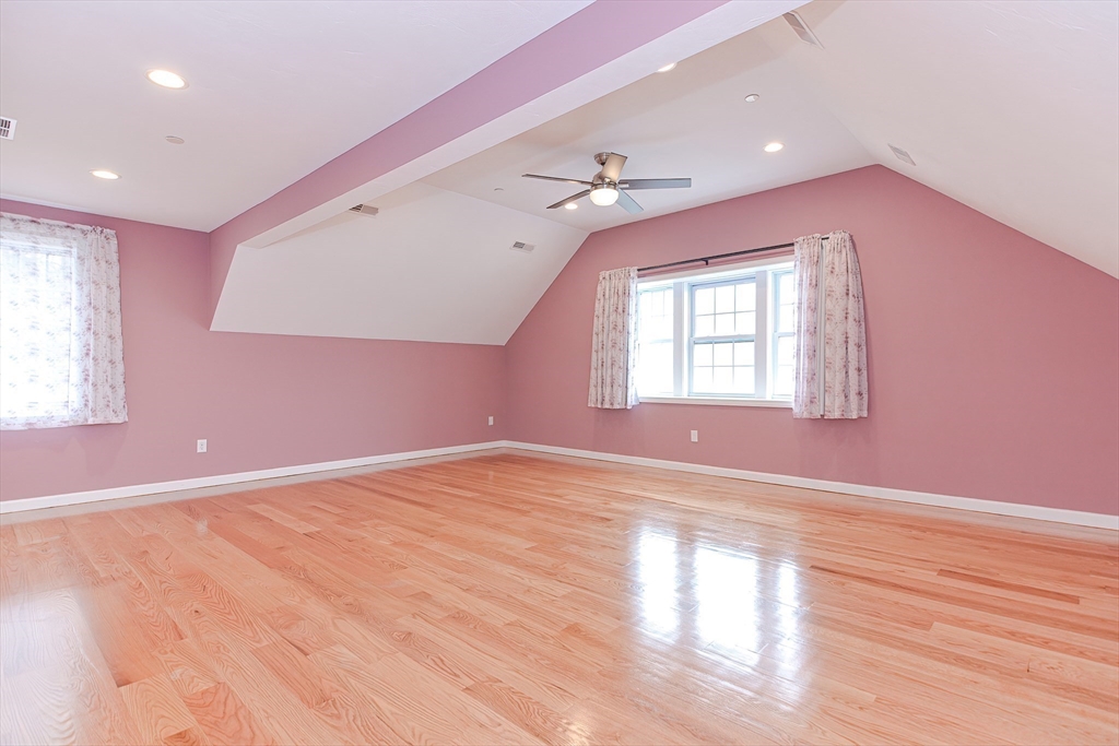 94 Snow Road Haverhill, MA 01832 - Photo 14 of 38 Gallery Image 14