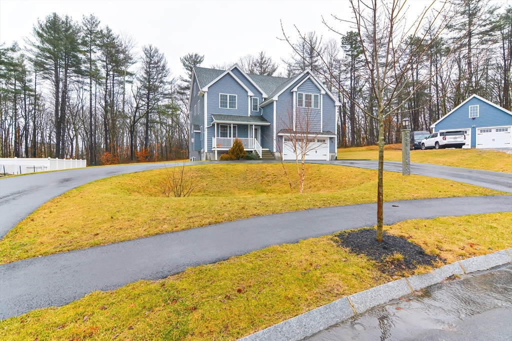 94 Snow Road Haverhill, MA 01832 - Photo 2 of 38 Gallery Image 2