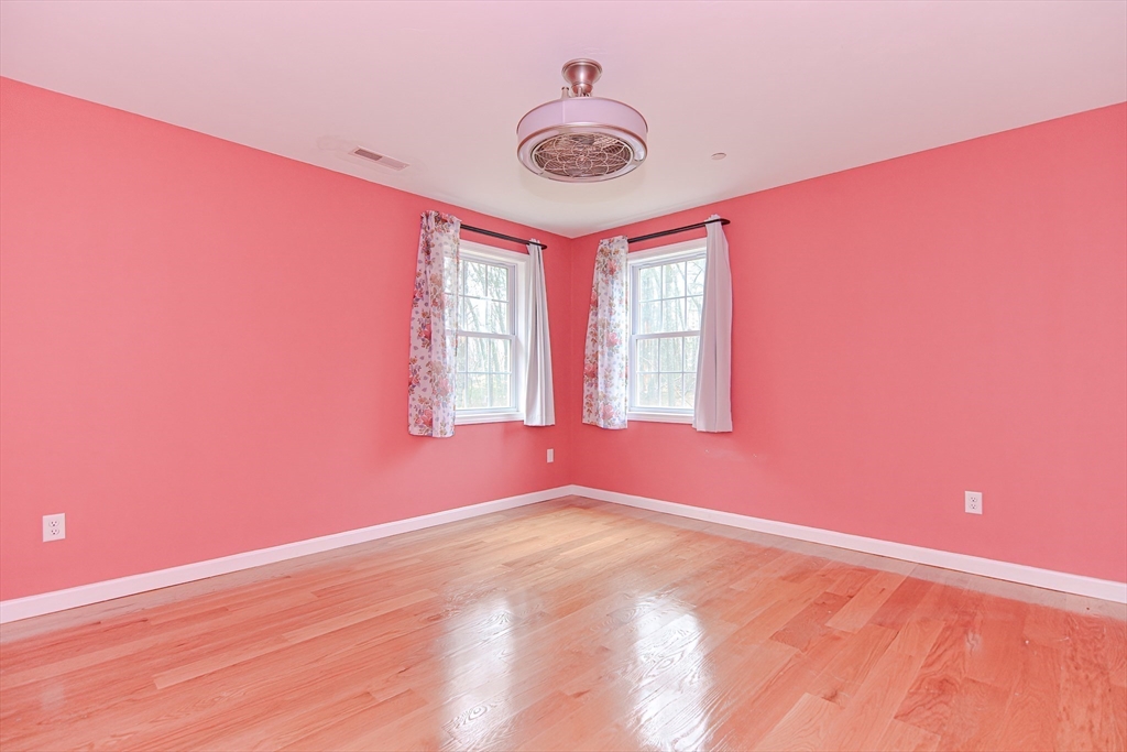 94 Snow Road Haverhill, MA 01832 - Photo 27 of 38 Gallery Image 27