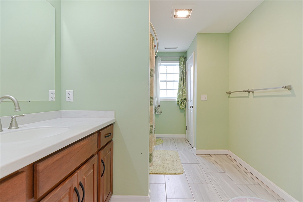 94 Snow Road Haverhill, MA 01832 - Photo 28 of 38 Gallery Image 28