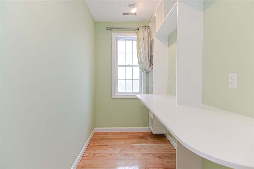 94 Snow Road Haverhill, MA 01832 - Photo 35 of 38 Gallery Image 35