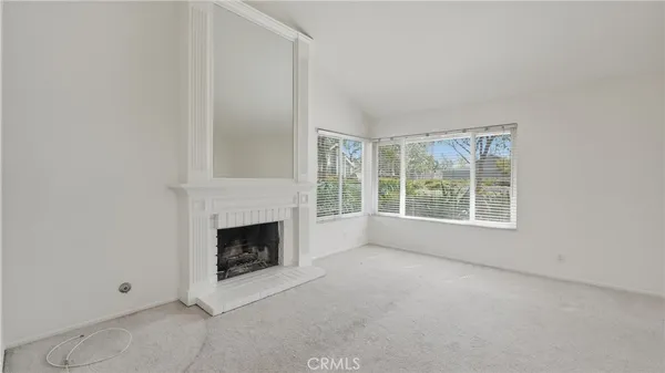 $875,000 | 5810-34 Vía Romero, Yorba Linda, CA 92887