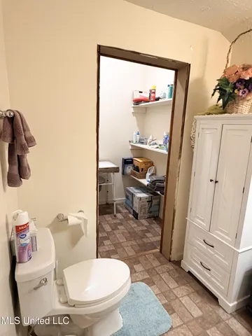 $137,400 | 1607 North Jackson Street, Brookhaven, MS 39601