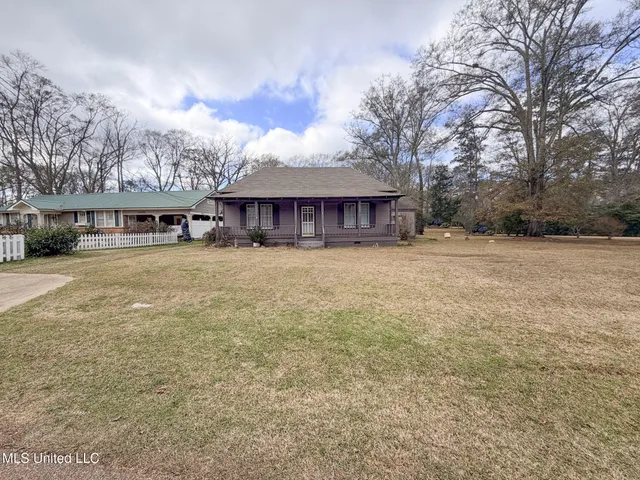 $137,400 | 1607 North Jackson Street, Brookhaven, MS 39601