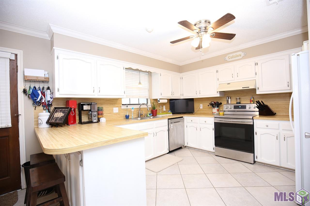 1844 Gamwich Road Baton Rouge, LA 70810 - Photo 8 of 30