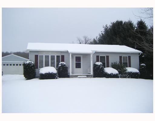 298 McKrell Road Tarentum, PA 15084 - Photo 1 of 12 Exterior Front.