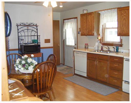 298 McKrell Road Tarentum, PA 15084 - Photo 3 of 12 Kitchen.