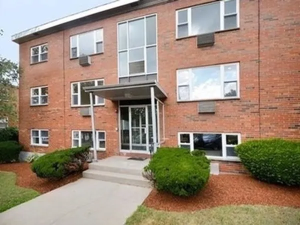 $425,000 | 1105 Lexington Street, Unit 611, Waltham, MA 02452