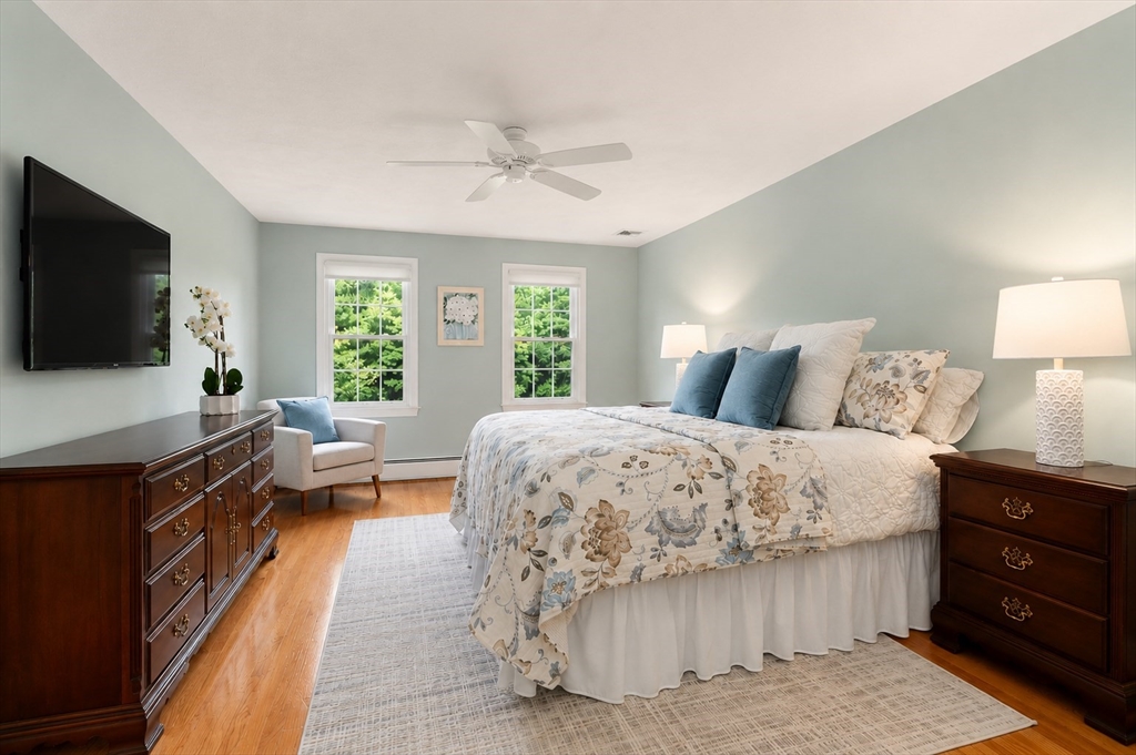 27 Oriole Road Medfield, MA 02052 - Photo 21 of 42