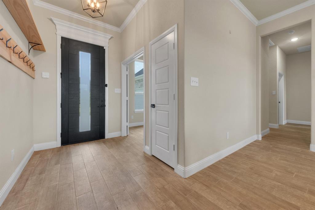 2000 Sweet Springs Road Weatherford, TX 76088 - Photo 3 of 37
