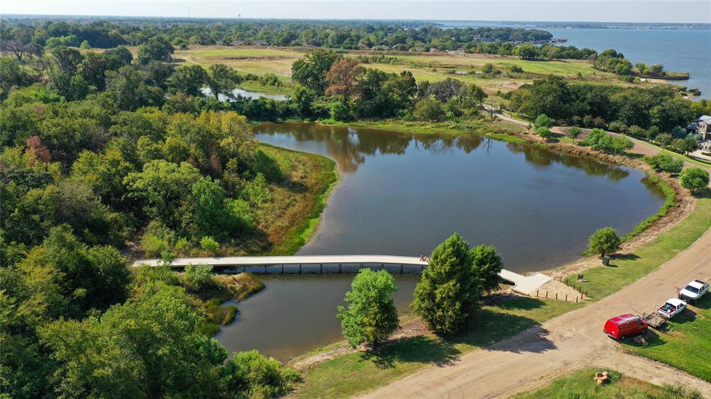 445 Sun Valley Mabank, TX 75147 - Photo 26 of 33 an aerial view of a city with lake view